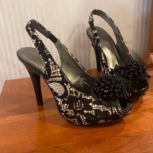 Black lace shoes open toed heels